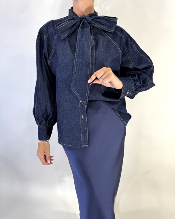 CAMICIA IN DENIM CON FIOCCO ART. YX511