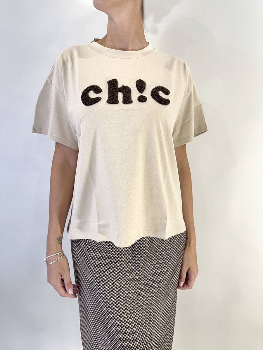 T-SHIRT CON RICAMO ART. 115381