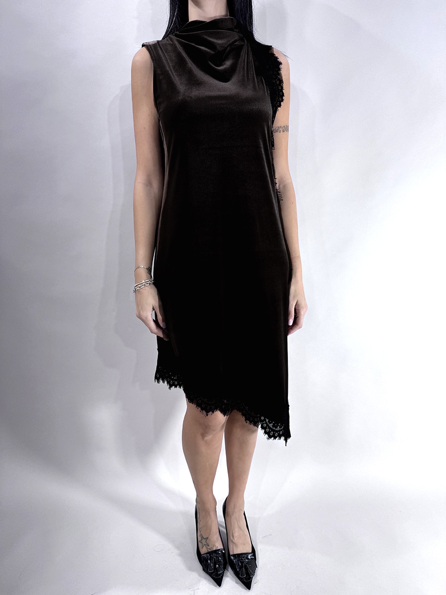 ABITO PROFILI IN PIZZO ART. A50619MO - MOTEL - MORO, M