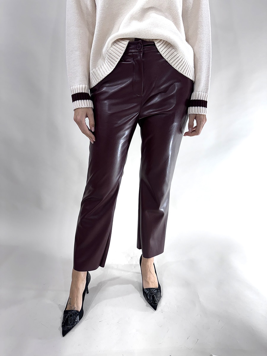 PANTALONE A TROMBETTA ECOPELLE ART. 222128-25 - MOTEL - VINO, XS