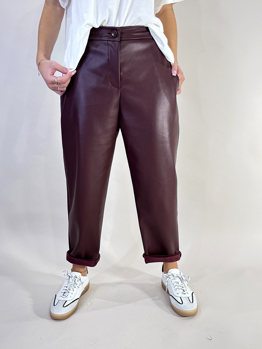 PANTALONE IN ECOPELLE CARROT ART . TF1679  - VICOLO - S