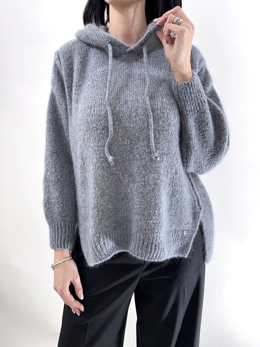 MAGLIA CON CAPPUCCIO ART. C01L1005 - 24652 - PHILIA LOFT