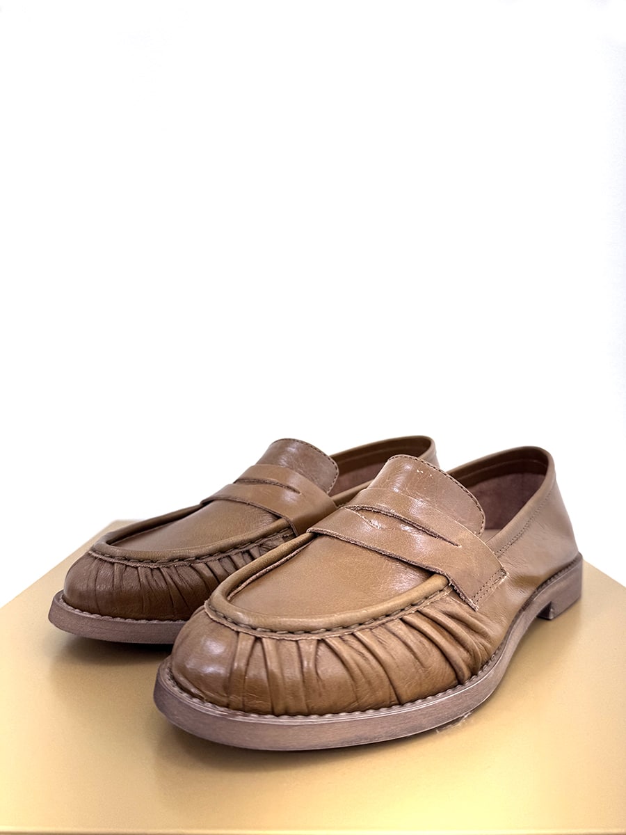 MOCASSINO IN PELLE PUNTA TONDA ART. CINZIA2541 - DIVINE FOLLIE - 40