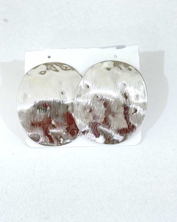ORECCHINI TONDI EFFETTO MARTELLATO ARGENTO ART. 316L