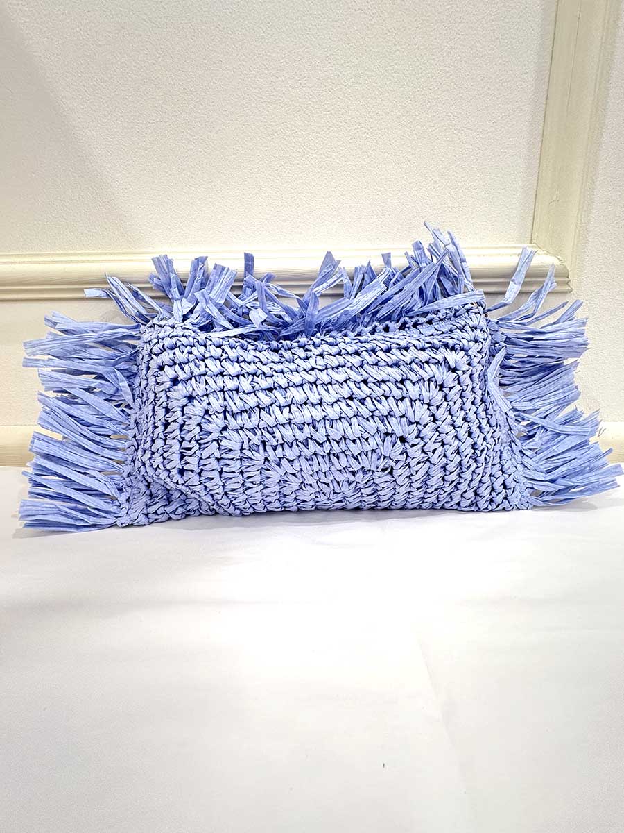 POCHETTE INTRECCIATA CON DETTAGLI SFRANGIATI ART. 4918 - CELESTE