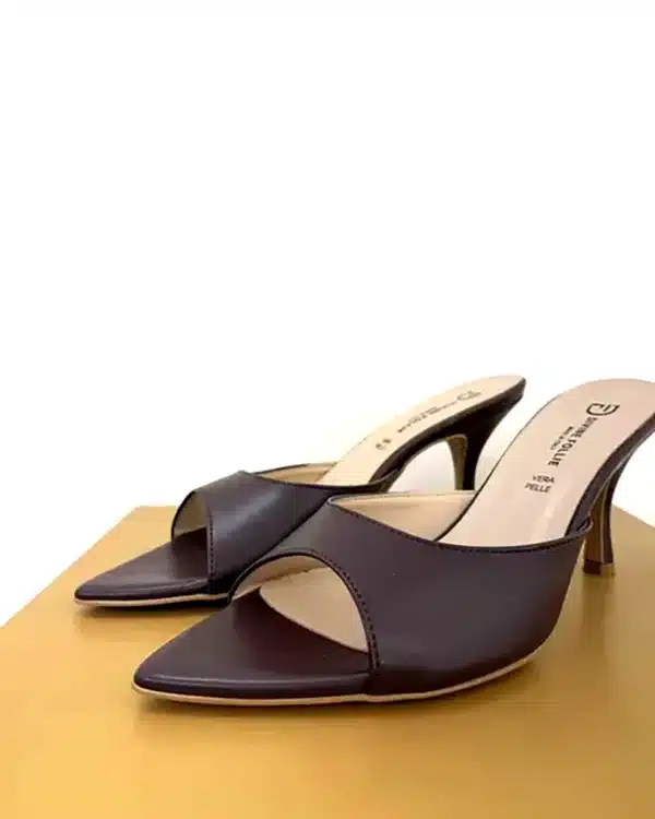 SANDALO IN PELLE ART. 52P0700 - DIVINE FOLLIE - 40
