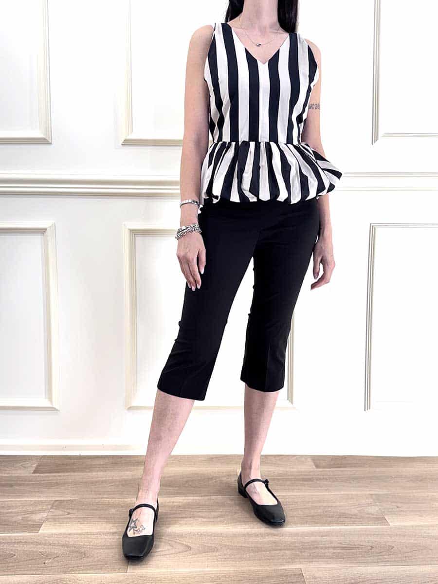 TOP RIGATO CON BALZA  ART. PE260255 - TENSIONE IN - M